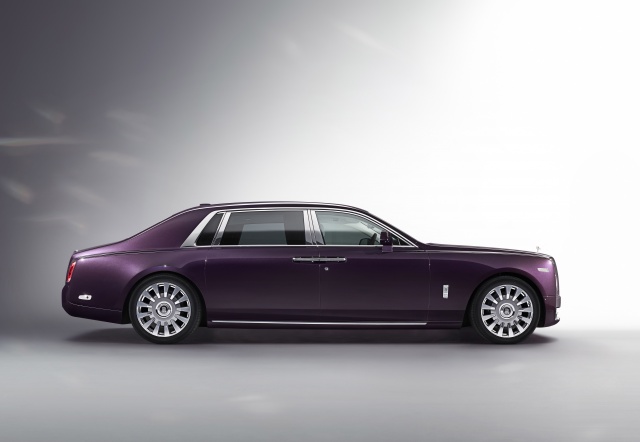 İlk Yeni Rolls-Royce Phantom Türkiye'ye Doğru Yola Çıktı