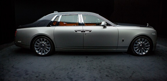 İlk Yeni Rolls-Royce Phantom Türkiye'ye Doğru Yola Çıktı
