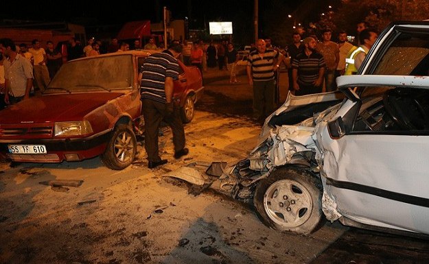 Bafra’da zincirleme kaza: 9 yaralı