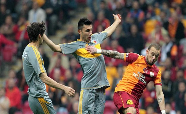 Galatasaray Yarın Kayserispor Deplasmanına Çıkacak