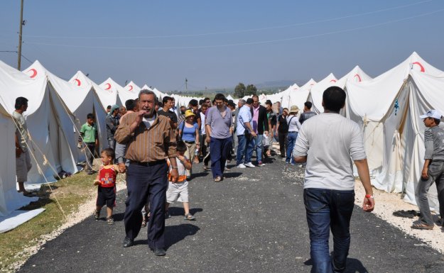 AK Parti'li Külünk Mülteci Raporu'nu Açıkladı