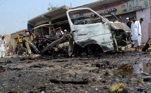 Pakistan'da Patlama : 10 Ölü, 10'dan Fazla Yaralı 