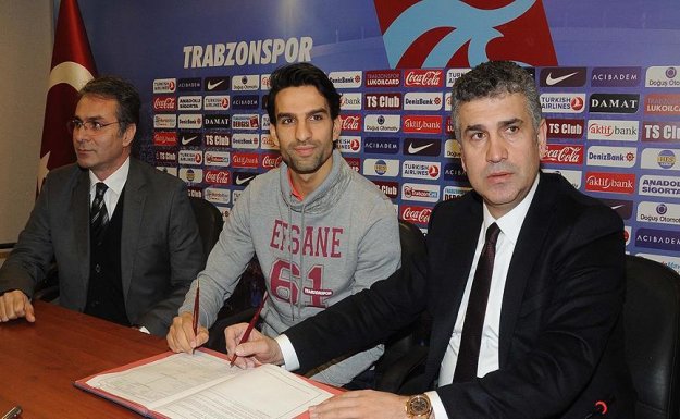 Muhammed Demir Trabzonspor İle Sözleşme İmzaladı