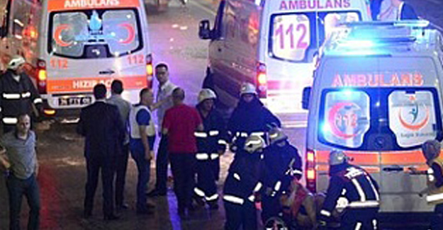 Atatürk Havalimanı'nda 3 canlı bomba patladı! 36 ölü, 147 yaralı