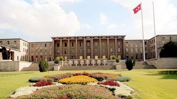 Türkiye Barolar Birliği ve Baro Başkanları Meclis’i Ziyaret Edecek
