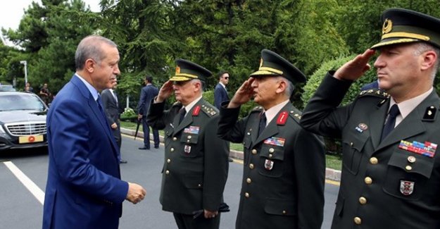 Cumhurbaşkanı Erdoğan 15 Temmuz’dan Sonra İlk Kez Genelkurmay’da