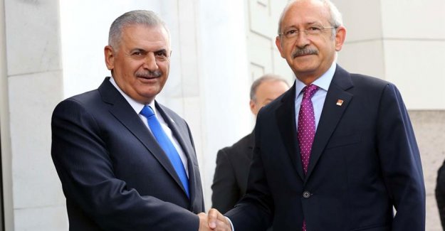 Başbakan Yıldırım ile Kılıçdaroğlu FETÖ ve Anayasayı Görüştü