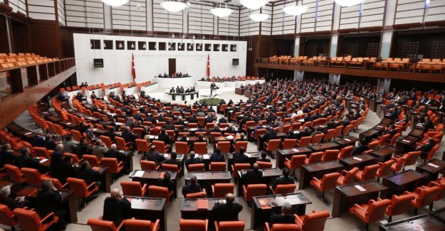 Meclis Asgari Ücreti Görüşüyor