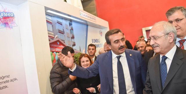 Kılıçdaroğlu, Çukurova Belediyesi'nin Tanıtım Etkinliğine Katıldı