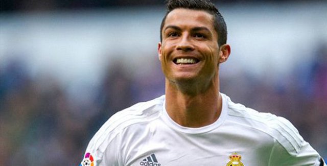 Real Madrid'in Ronaldo'su Var