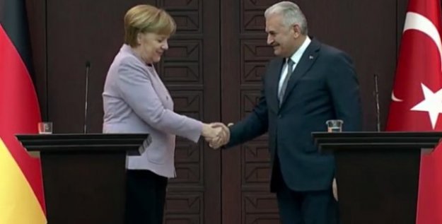 Başbakan Yıldırım ile Almanya Başbakanı Merkel Görüşmesi Başladı