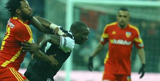 Beşiktaş Vodafone Arena'da Puan Kaybetti