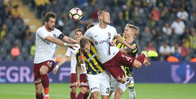 Fenerbahçe'nin Üçüncülüğü Tehlikeye Girdi