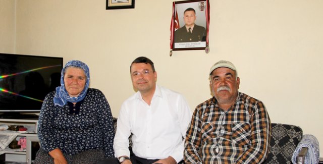 Başkan Turgut'tan Şehit Ailelerine Ziyaret