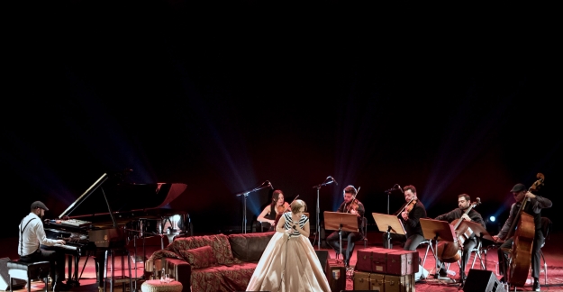 Sertab Erener 25. Sanat Yılını Konserlerle Ege'de Kutlayacak