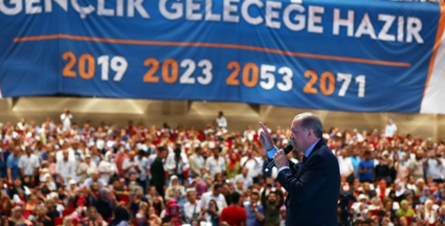 Cumhurbaşkanı Erdoğan: "Kimsenin Racon Kesmesine İhtiyacım Yok"