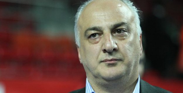 Fenerbahçe Asbaşkanı Hakan Dinçay Hayatını Kaybetti!
