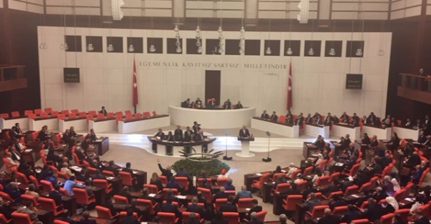 Genel Kurul'da Liderler Buluştu: Başbakan Yıldırım, Bahçeli ve Kılıçdaroğlu'na Teşekkür Etti