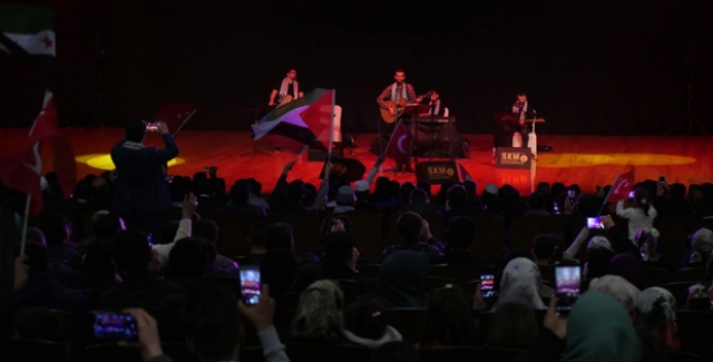 Grup Yürüyüş’ten Yeni Kudüs Şarkısı: "Aşet Filistin"