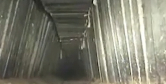 İsrail ‘Terör Tüneli’ İddiasıyla Gazze’yi Vurdu