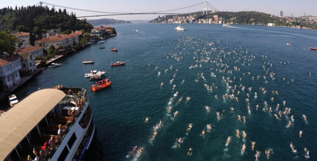 İstanbul Boğazı Yarın Gemi Trafiğine Kapatılacak