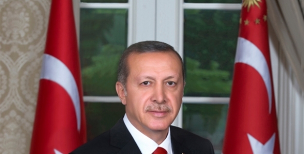 Cumhurbaşkanı Erdoğan’dan Milli Yüzücü Boyacı’ya Tebrik         