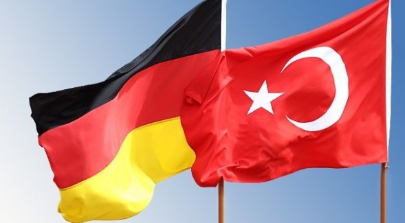 Türkiye ve Almanya Karşılıklı Ziyaretleri Hızlandırıyor