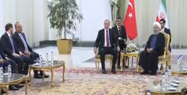 Cumhurbaşkanı Erdoğan Üçlü Zirve Öncesi Ruhani İle Görüştü