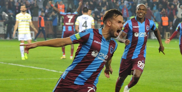 Trabzonspor, Fenerbahçe'ye Acımadı