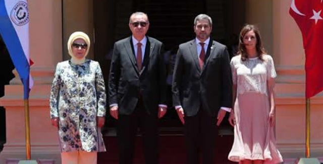 Cumhurbaşkanı Erdoğan, Paraguay Lopez Sarayı’nda