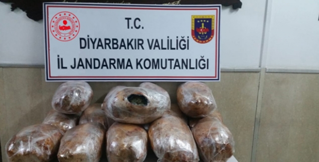 Diyarbakır'da 49,026 Kg Kubar Esrar Maddesi  Ele Geçirildi