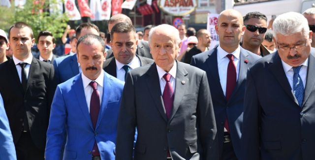 MHP'li Kılavuz: "Evlatları Bir Ömür Devlet Bahçeli’nin Emrindedir!"