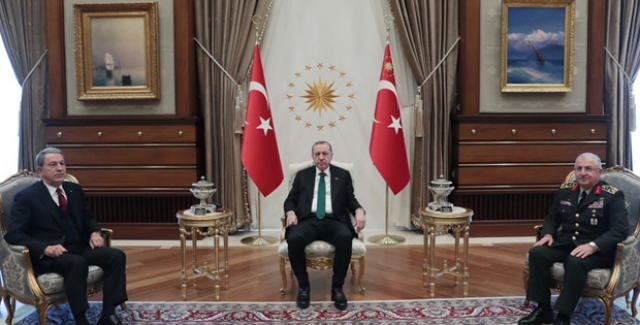 Cumhurbaşkanı Erdoğan, Millî Savunma Bakanı Akar ve Genelkurmay Başkanı Org. Güler’i Kabul Etti