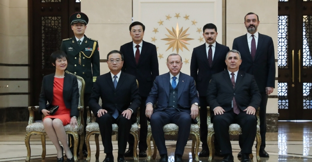 Cumhurbaşkanı Erdoğan'a İtalya, Çin, Macaristan Ve İran Büyükelçisi'nden Güven Mektubu