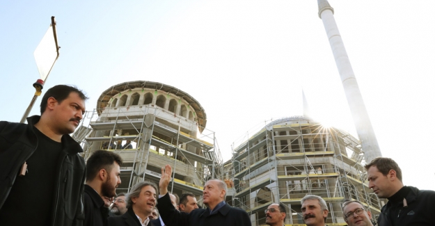 Cumhurbaşkanı Erdoğan Taksim Camisi İnşaatında İncelemelerde Bulundu