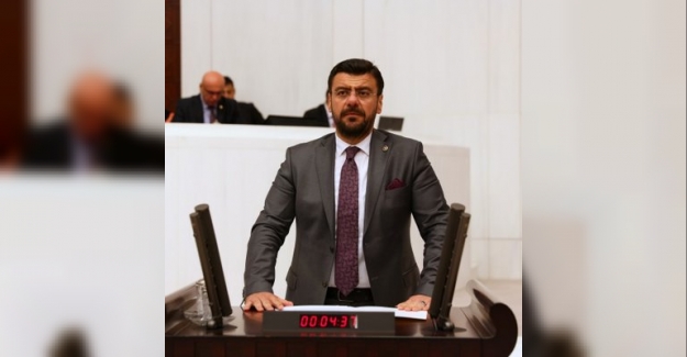 İYİ Parti'den İstifa Eden Manisa Milletvekili Tamer Akkal AK Parti'ye Geçti