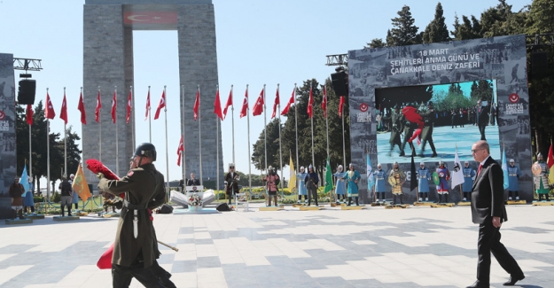 Cumhurbaşkanı Erdoğan, Çanakkale Şehitler Abidesi’ndeki Törene Katıldı
