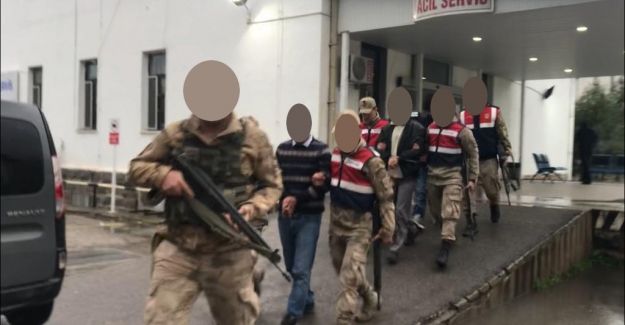 Diyarbakır'da PKK'ya Para Karşılığı Elaman Kazandıran 3 Kişi Yakalandı