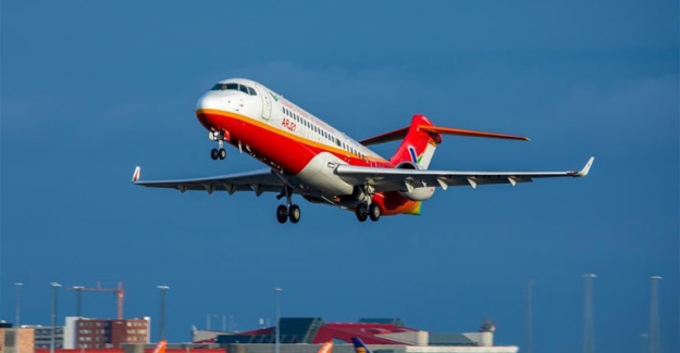 Çin Yapımı ARJ21 Uçakları 10 Bin Saat Güvenli Şekilde Uçtu