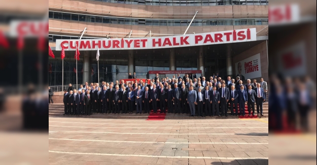 Başkan Ömer Günel CHP’li Belediye Başkanları Toplantısına Katıldı