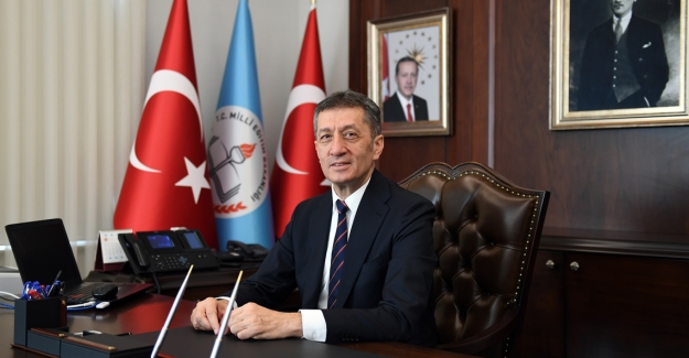 Milli Eğitim Bakanı Selçuk Türk Kızılay'ının Kuruluş Yıl Dönümünü Kutladı