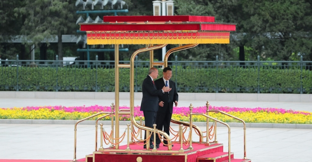 Cumhurbaşkanı Erdoğan, Çin Büyük Halk Meclisi’nde Resmî Törenle Karşılandı