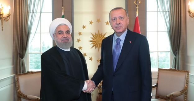 Cumhurbaşkanı Erdoğan, İran Cumhurbaşkanı Ruhani İle Bir Araya Geldi