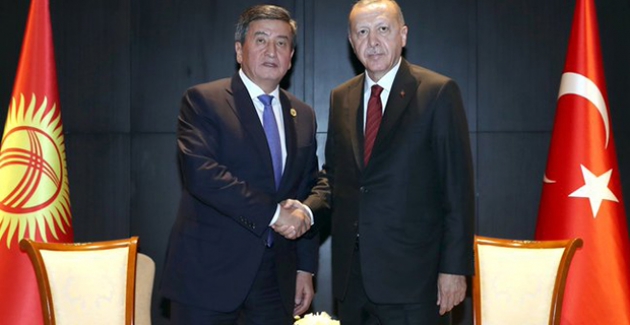 Cumhurbaşkanı Erdoğan, Kırgızistan Cumhurbaşkanı Ceenbekov İle Bir Araya Geldi