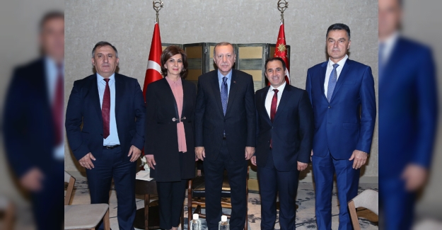 Cumhurbaşkanı Erdoğan, Sırbistan’da Belediye Başkanlarını Kabul Etti