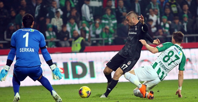 Beşiktaş, İttifak Holding Konyaspor'u Tek Golle Mağlup Etti