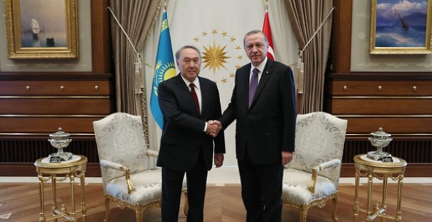 Cumhurbaşkanı Erdoğan, Kazakistan Kurucu Cumhurbaşkanı Nazarbayev İle Telefonda Görüştü