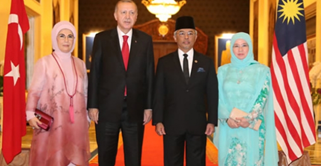 Cumhurbaşkanı Erdoğan, Malezya Kralı Sultan Abdullah İle Görüştü