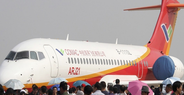 Çin ARJ21 Model Orta Mesafeli Yolcu Uçağını Test Etti