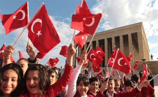 Milli Eğitim Bakanı Selçuk'tan 23 Nisan Paylaşımı: "Bayram Bizimdir"